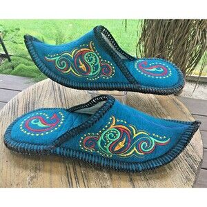 Felted Wool Slippers Teal Blue Aladdin Handmade Embroidered Folk Art Size 38 7/8